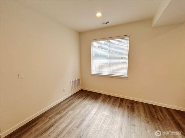 2708 Alderbrook Court N, Puyallup, WA 98374