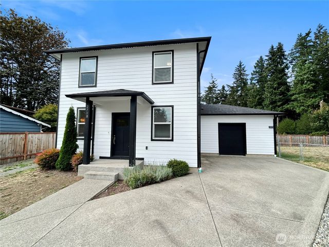 2708 Alderbrook Court N, Puyallup, WA 98374
