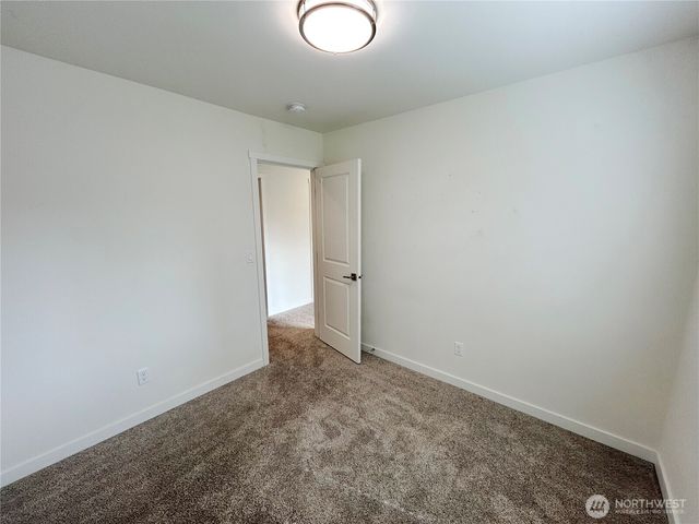 2708 Alderbrook Court N, Puyallup, WA 98374