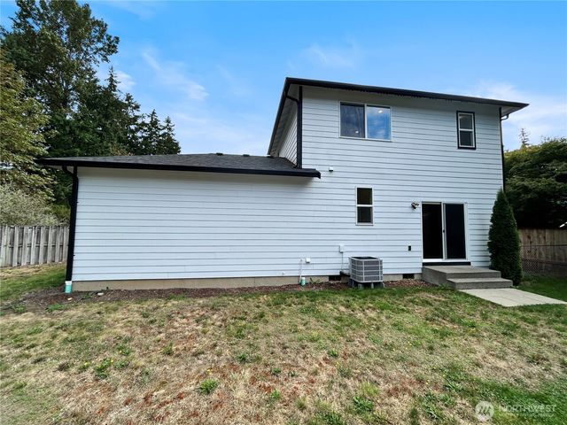 2708 Alderbrook Court N, Puyallup, WA 98374
