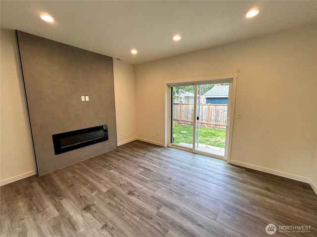 2708 Alderbrook Court N, Puyallup, WA 98374