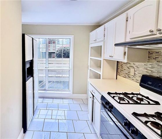 1308 Riverview Drive SE, Marietta, GA 30067