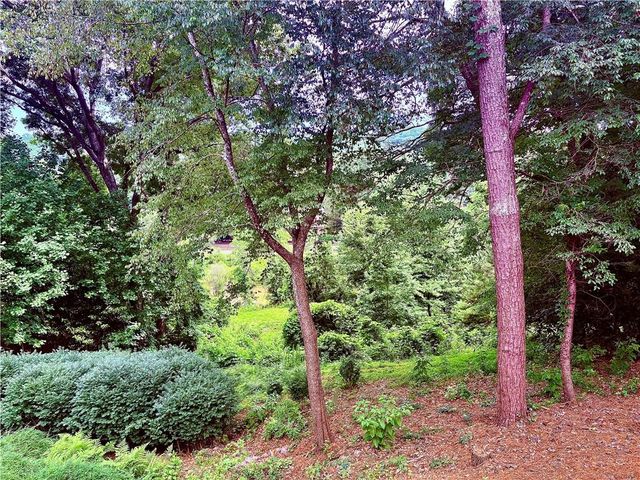 1308 Riverview Drive SE, Marietta, GA 30067
