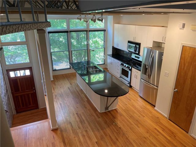 1325 Peachtree View NE, Brookhaven, GA 30319