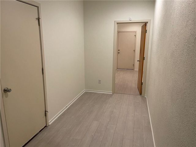 1325 Peachtree View NE, Brookhaven, GA 30319