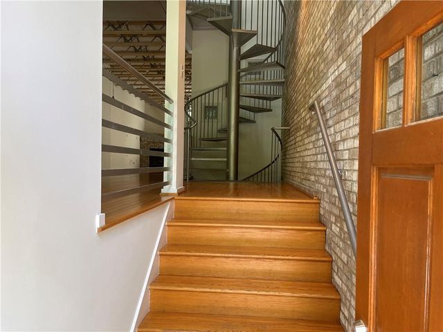 1325 Peachtree View NE, Brookhaven, GA 30319