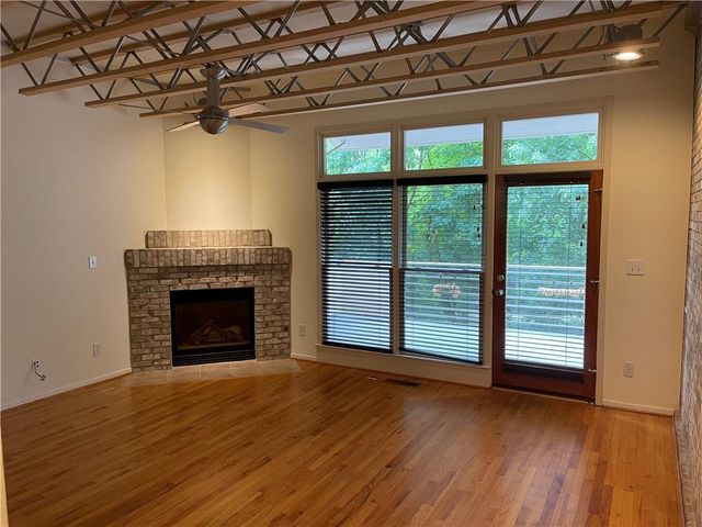 1325 Peachtree View NE, Brookhaven, GA 30319