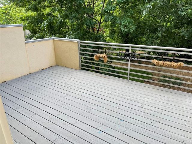 1325 Peachtree View NE, Brookhaven, GA 30319