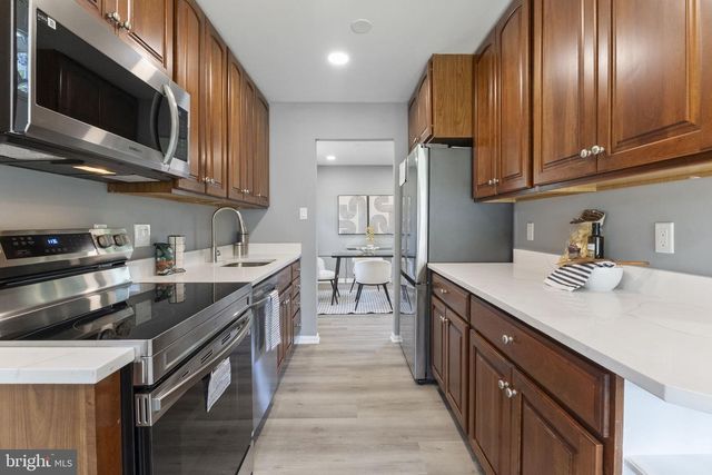 7706 ARLEN ST, Annandale, VA 22003