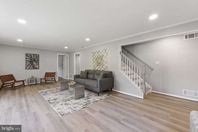 7706 ARLEN ST, Annandale, VA 22003