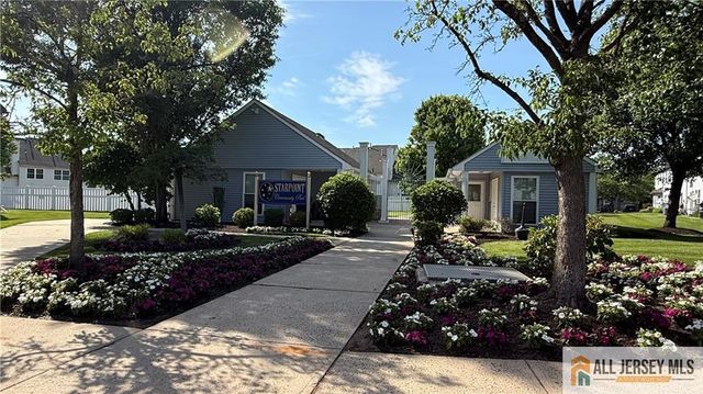 421 Draco Road 421, Piscataway, NJ 08854