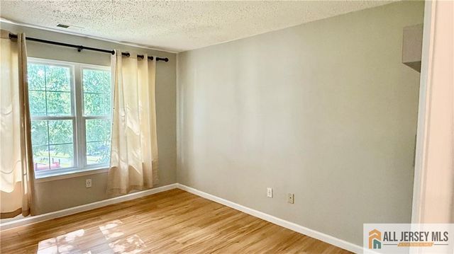 421 Draco Road 421, Piscataway, NJ 08854