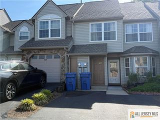 421 Draco Road 421, Piscataway, NJ 08854