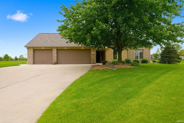 15205 Wild Meadow Place, Leo, IN 46765