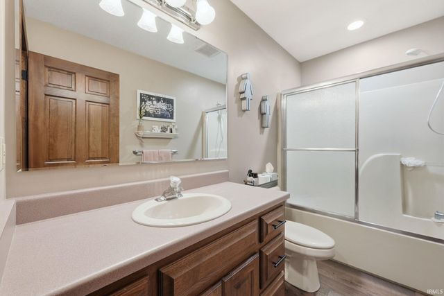 15205 Wild Meadow Place, Leo, IN 46765