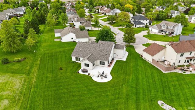 15205 Wild Meadow Place, Leo, IN 46765