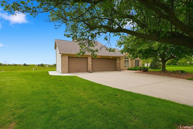 15205 Wild Meadow Place, Leo, IN 46765