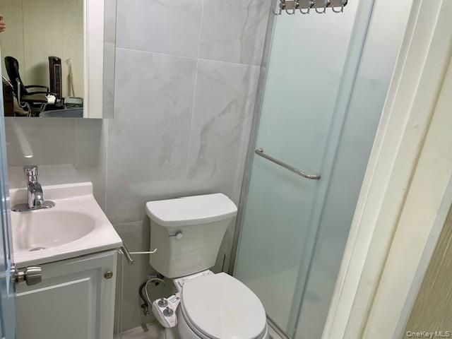 50-56 43rd Street, Woodside, NY 11377