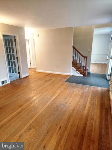 5801 WALNUT ST, Temple Hills, MD 20748