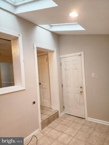 5801 WALNUT ST, Temple Hills, MD 20748