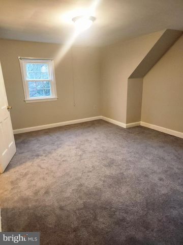 5801 WALNUT ST, Temple Hills, MD 20748