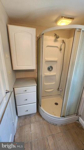 5801 WALNUT ST, Temple Hills, MD 20748