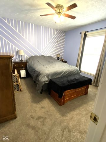 216 S 7th Avenue, Beech Grove, IN 46107