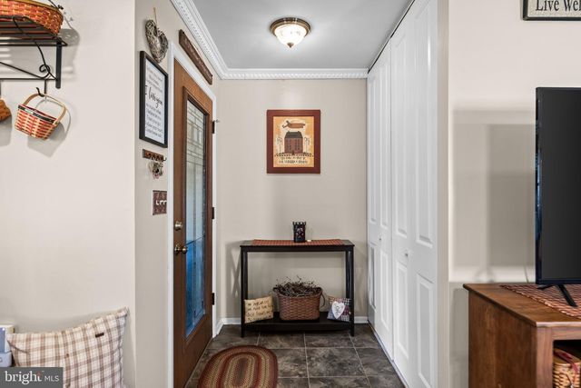 6 SHEFFIELD PL, Southampton, NJ 08088