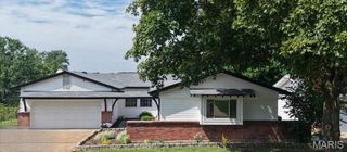 11707 Macrinus Drive, Hazelwood, MO 63033