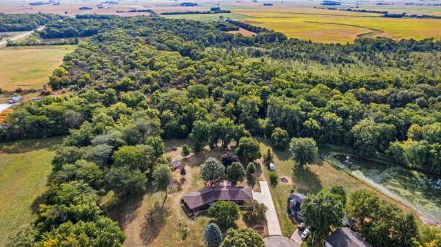 44 Glenbrook Court, Fisher, IL 61843