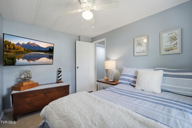 110 Northeast Little League Road, Coeburn, VA 24230