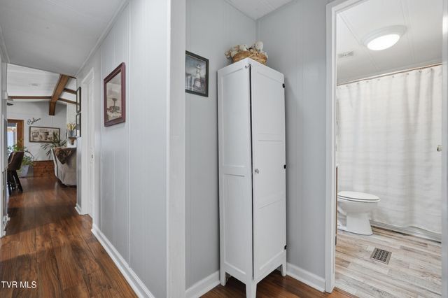 110 Northeast Little League Road, Coeburn, VA 24230
