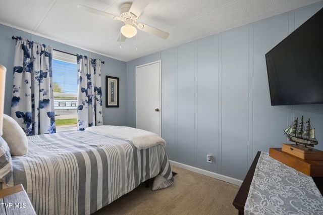 110 Northeast Little League Road, Coeburn, VA 24230