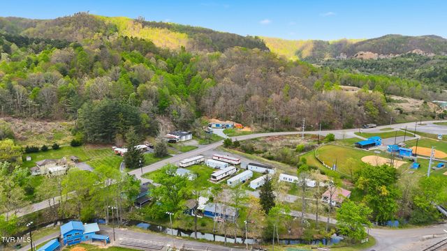 110 Northeast Little League Road, Coeburn, VA 24230