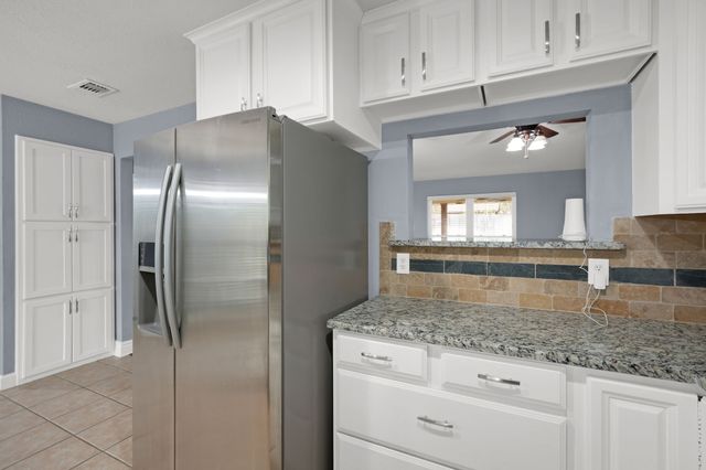 4203 Pleasant Hill Drive, Arlington, TX 76016