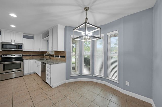 4203 Pleasant Hill Drive, Arlington, TX 76016