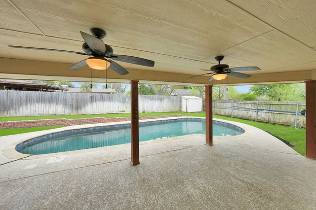 4203 Pleasant Hill Drive, Arlington, TX 76016