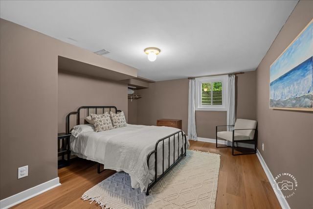 27W755 Robin Lane, West Chicago, IL 60185