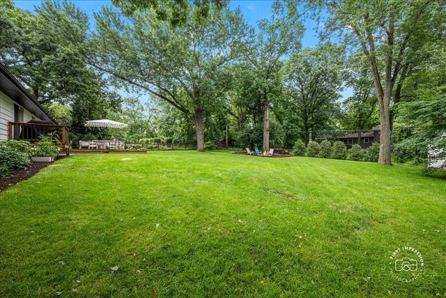 27W755 Robin Lane, West Chicago, IL 60185