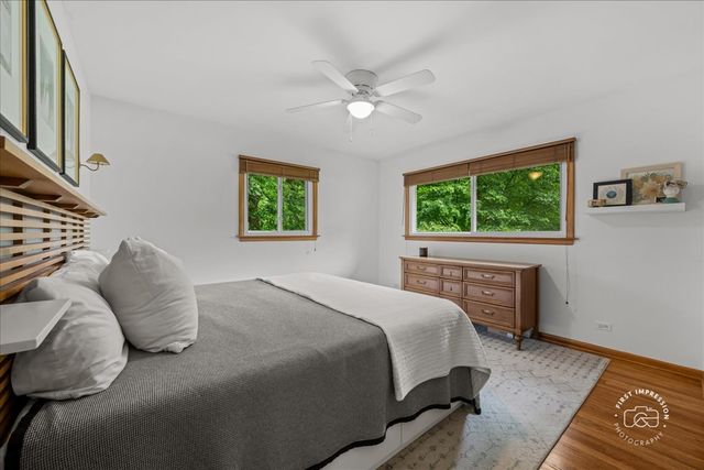 27W755 Robin Lane, West Chicago, IL 60185