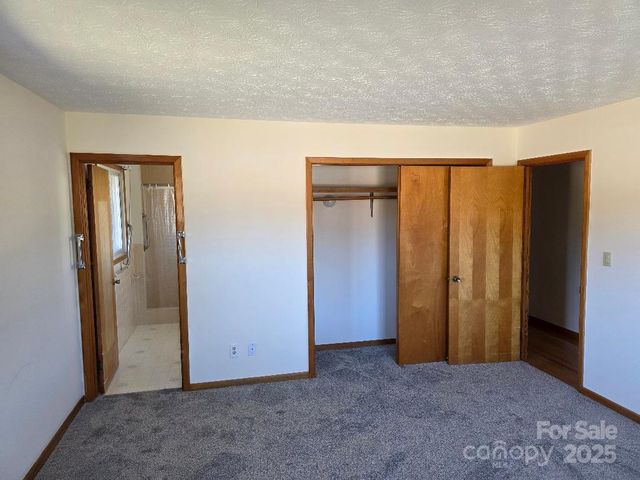 1375 E US Highway 19E Highway, Burnsville, NC 28714