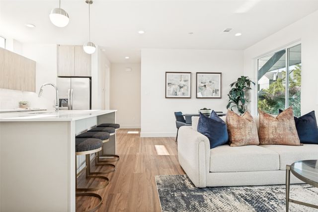 1311 Madrigal Parkway, Dallas, TX 75206