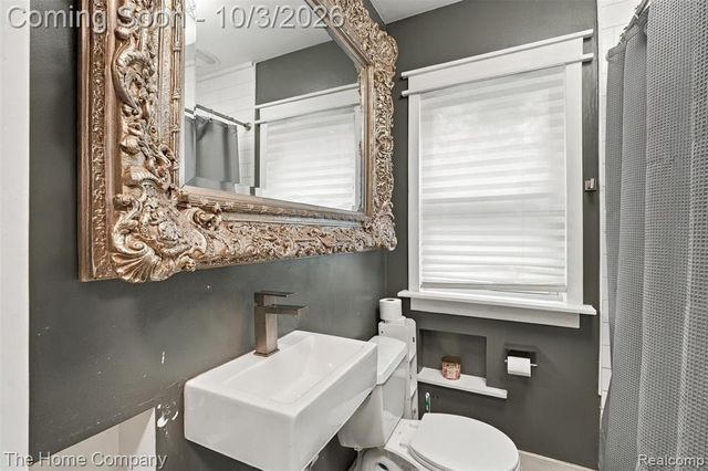 1493 Browning Street, Ferndale, MI 48220