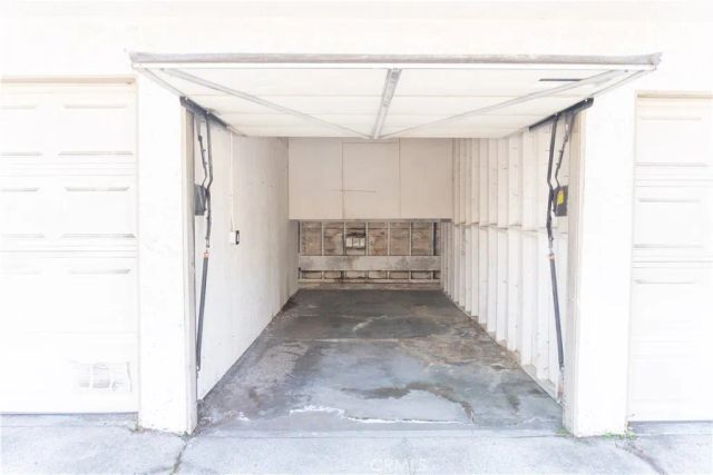 3610 KALSMAN Drive 2, Los Angeles, CA 90016