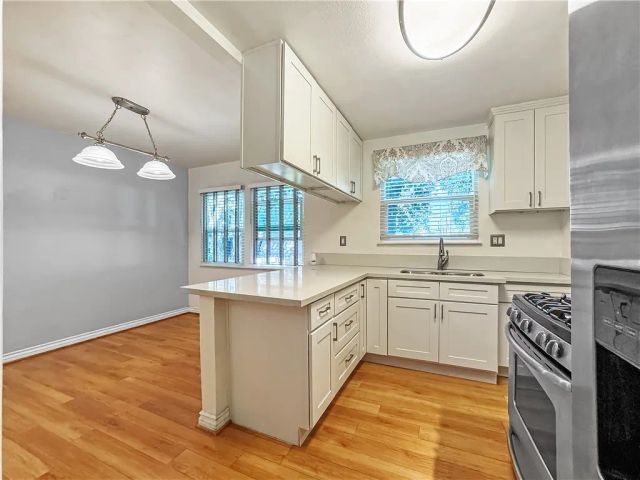 3610 KALSMAN Drive 2, Los Angeles, CA 90016