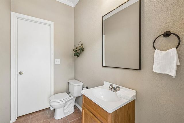 515 Freedom Road, Edmond, OK 73025