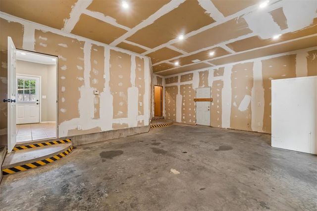 515 Freedom Road, Edmond, OK 73025