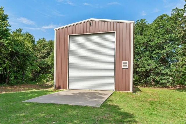 515 Freedom Road, Edmond, OK 73025