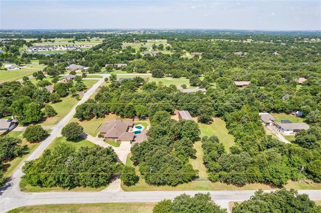515 Freedom Road, Edmond, OK 73025