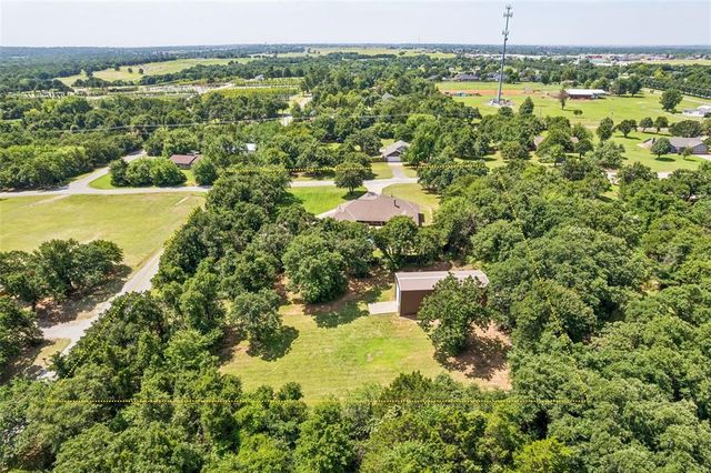 515 Freedom Road, Edmond, OK 73025
